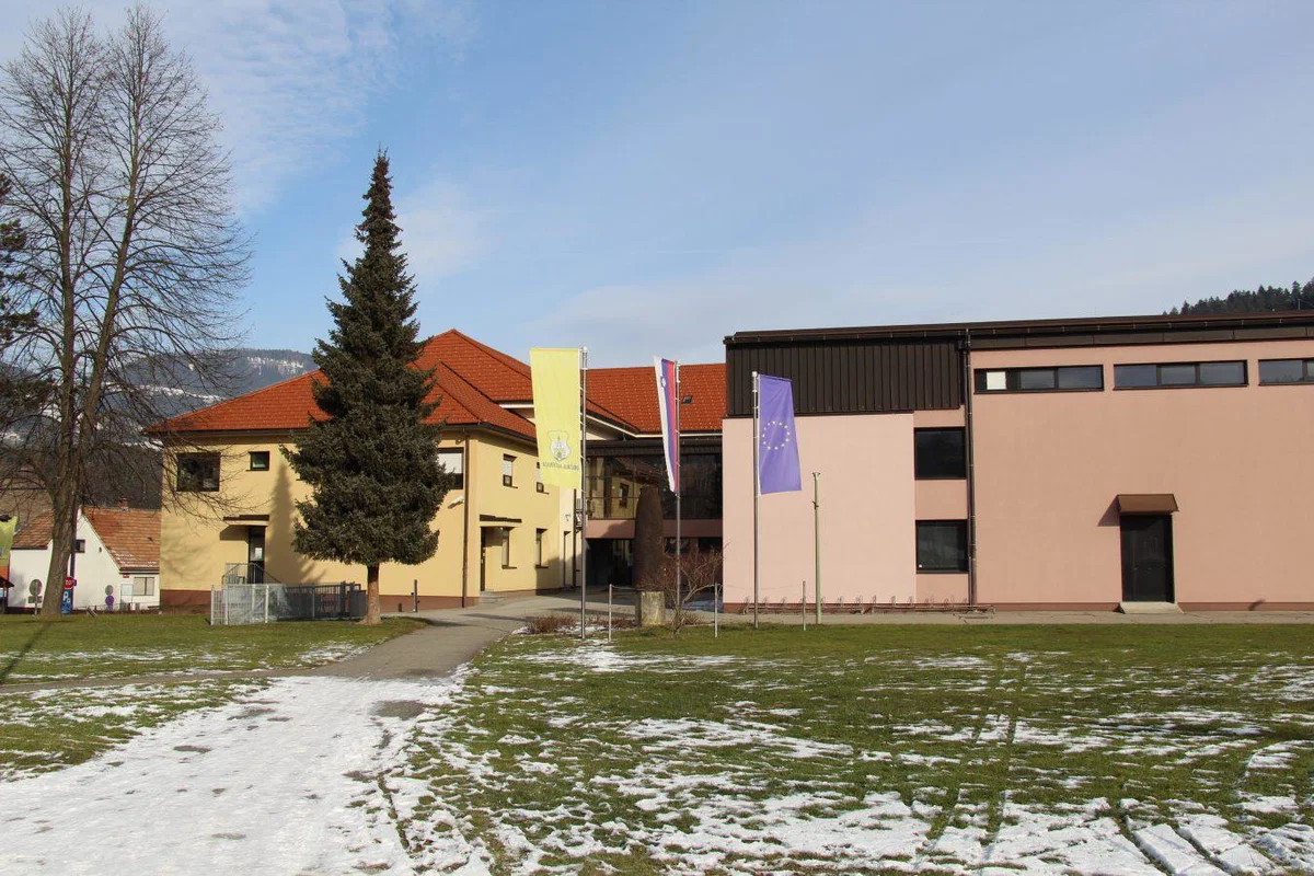 Občinska uprava v Vuzenici prihodnje leto v novih prostorih