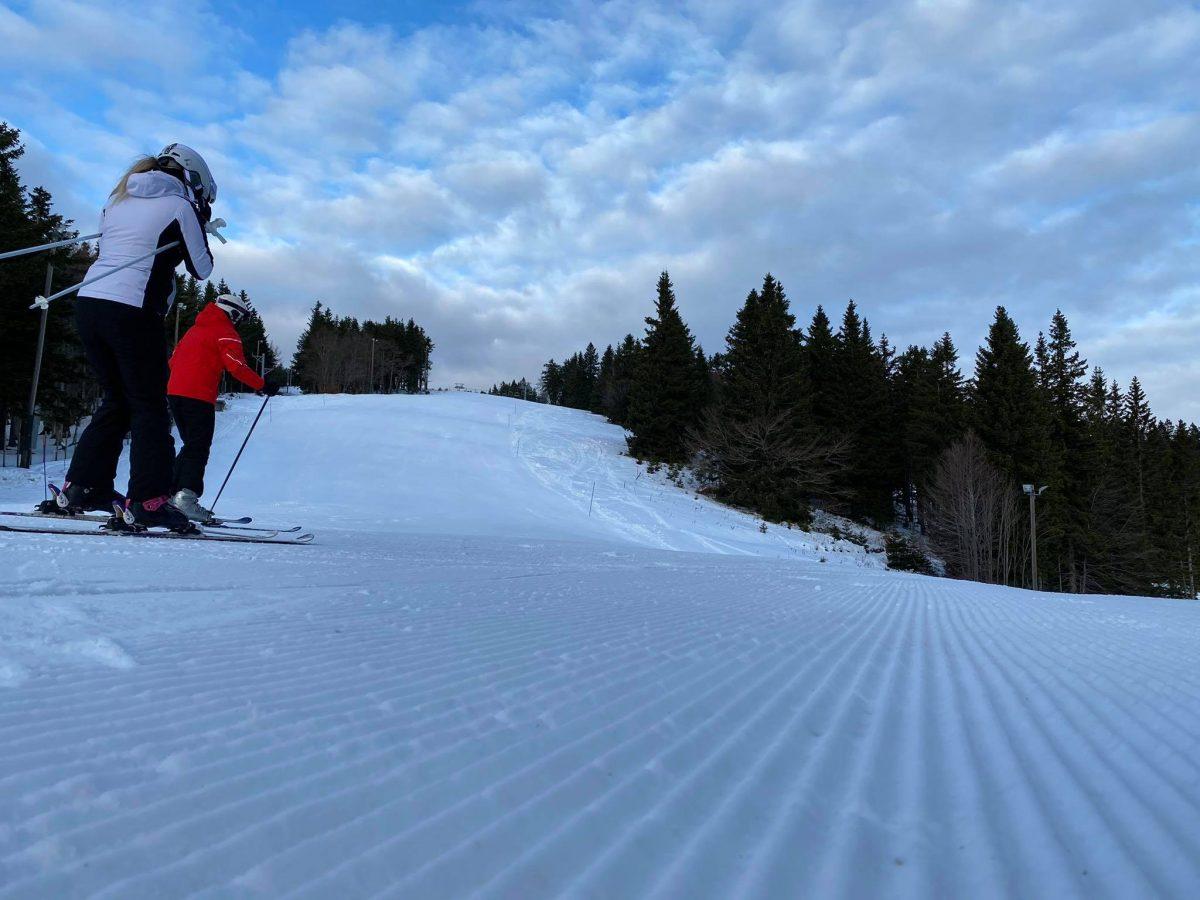 Na koroških smučiščih konec tedna štiri nesreče. Tri so se končale s hudimi poškodbami, ena z lažjimi