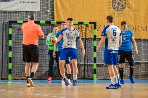 Slovenjgraški rokometaši prvo tekmo letos začeli s porazom