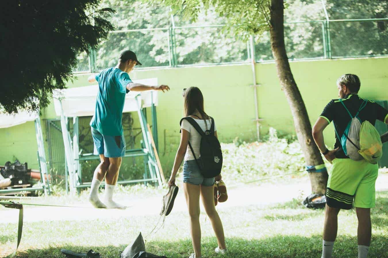 Rešite anketo in soustvarjajte kvalitetnejše študentsko in dijaško življenje