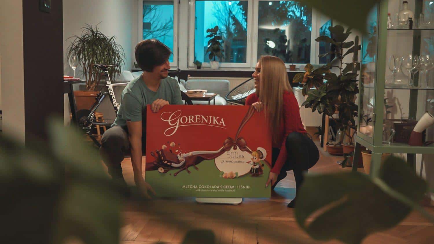 Postanite dobrodelni Valentinčki: Pomagajte zbrati pol tone čokolade za družine v stiski