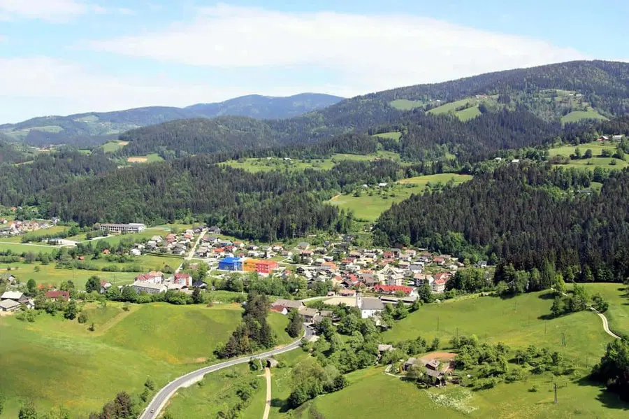 Težave pri začetku gradnje doma starostnikov v Mislinji