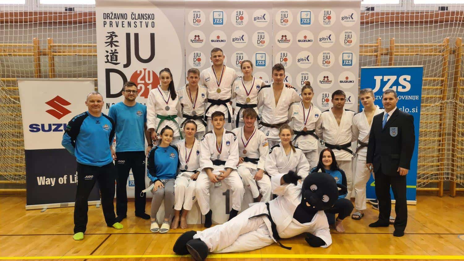 Koroška judoista Aljaž Gostenčnik in Nuša Perovnik postala članska državna prvaka, uspešni tudi ostali