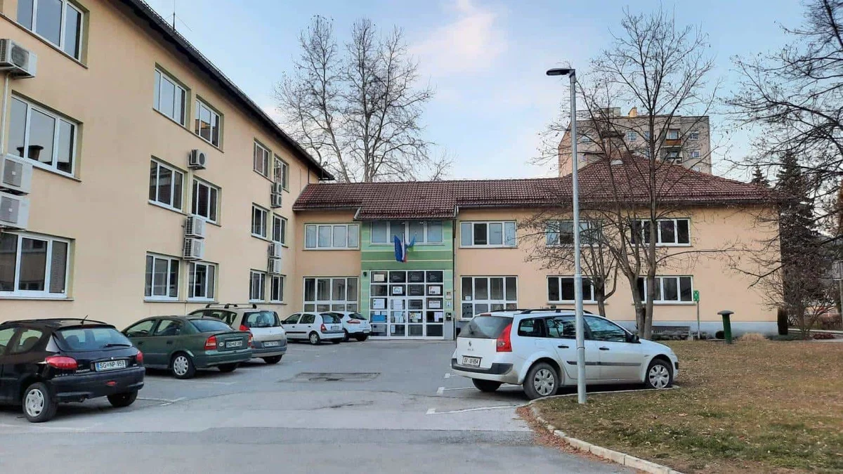 Poslovanje upravnih enot bo v času zaprtja države prilagojeno. Krajevni uradi na območju Koroške ne bodo poslovali