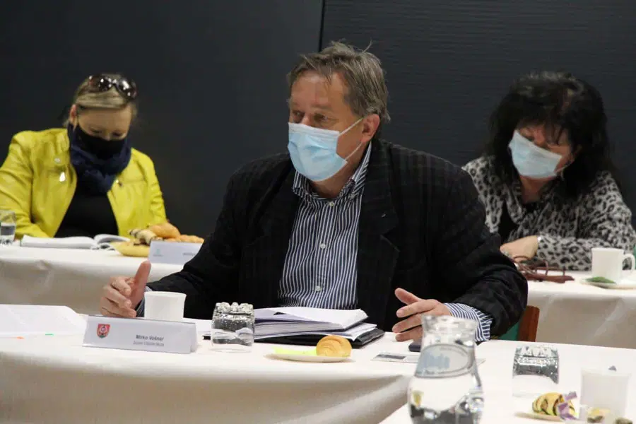 Na Muti v vsa gospodinjstva posredovano obvestilo s spodbudo za cepljenje vseh, ki se za to še niso odločili