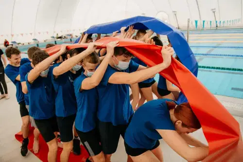Plavalci Fužinarja si bodo trening s Petro Majdič zapomnili tudi po 'gosenici'