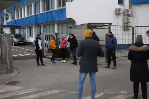 Počivalšek za torek napovedal sestanek s predstavniki Adienta