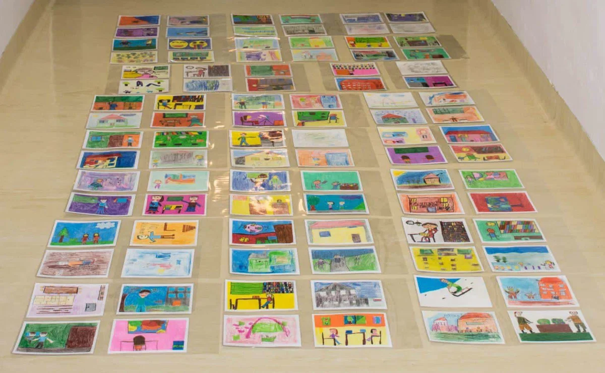 Koroški šolarji vodilnim v državi poslali pismo in risbice: "Ne protestiramo, samo radi hodimo v šolo"