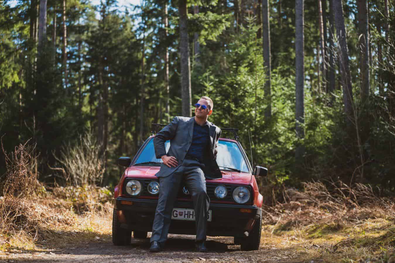 Koroški glasbenik predstavlja akustično rock balado za "mednarodni glasbeni parket"