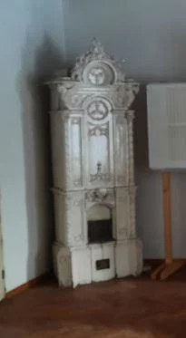 Na območju Žalca storilec ukradel okoli 300 let staro lončeno peč