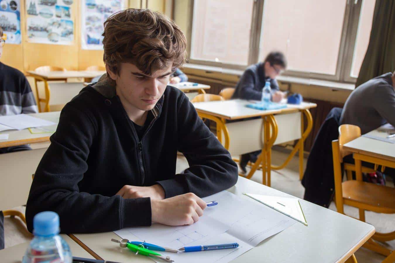 Ravenski gimnazijec bo Slovenijo zastopal na mednarodnem matematičnem tekmovanju