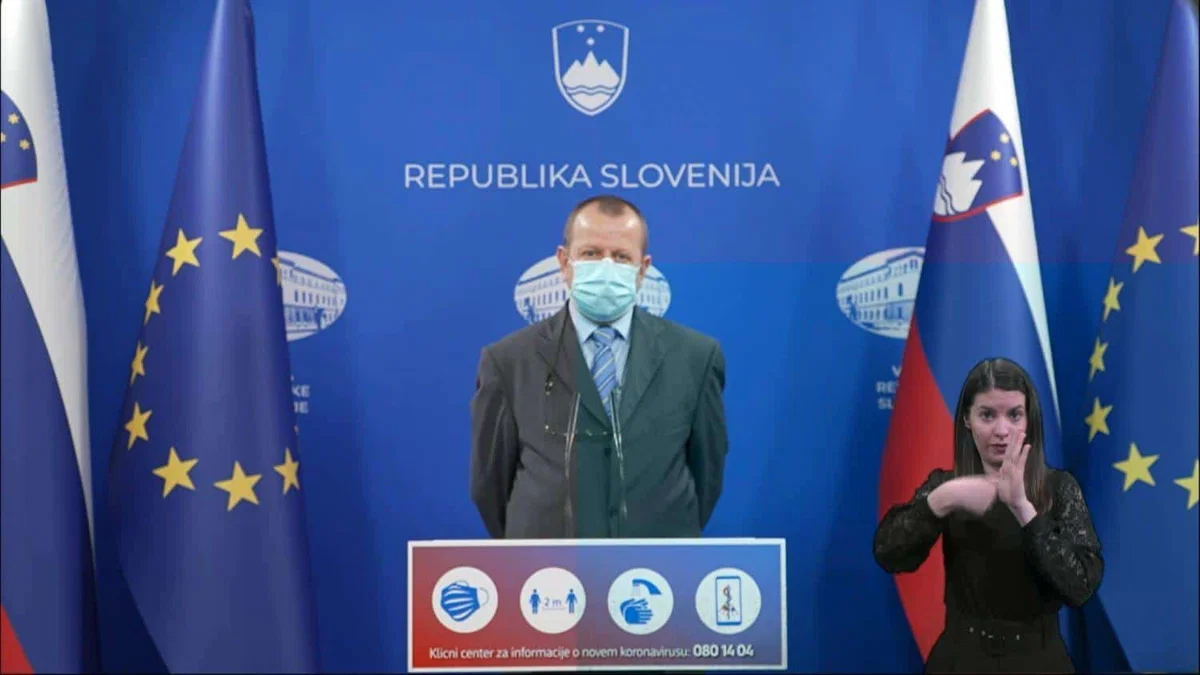 Okuženi maturanti z možnostjo opravljanja mature v jesenskem roku s priznavanjem za nazaj