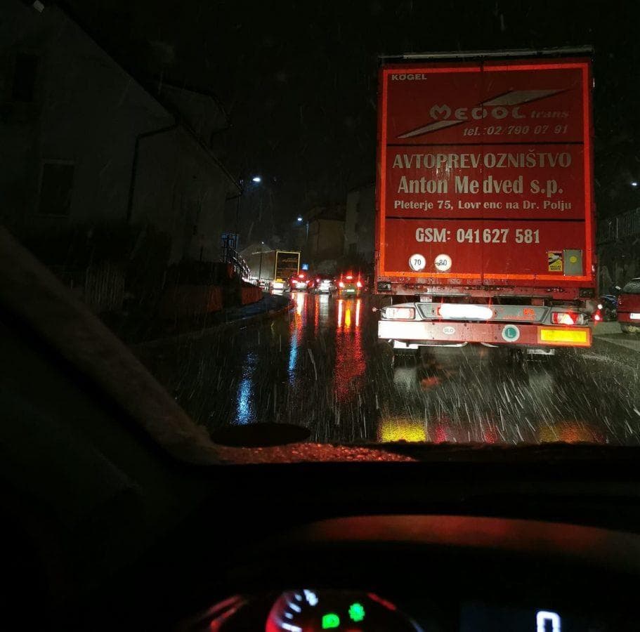 Na mejnem prehodu Vič danes kolona vse do Dravograda. To je razlog