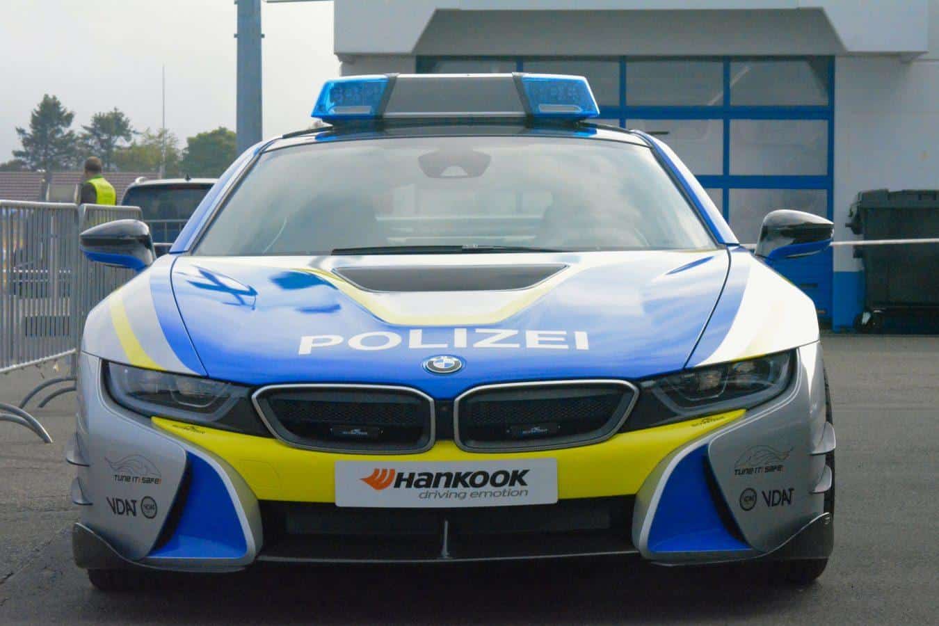 Policisti dobijo kar 600 novih vozil