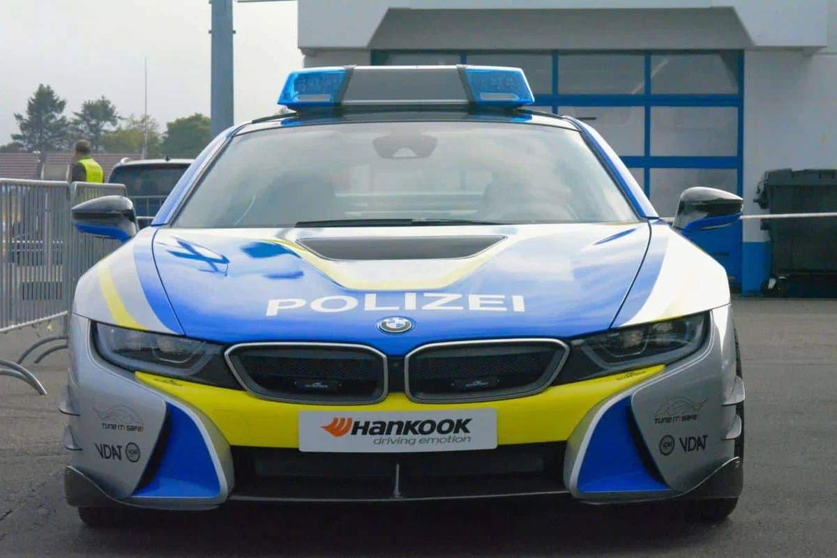 Policisti dobijo kar 600 novih vozil