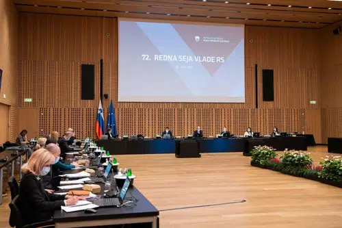 Vlada odločila: Koroška je rumena. To so novi ukrepi