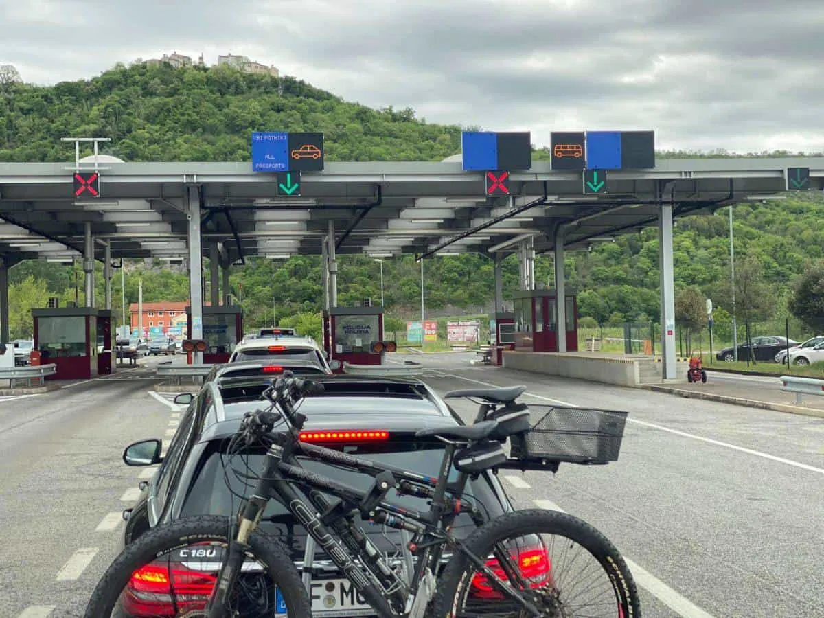 Na meji s Hrvaško že daljše čakalne dobe