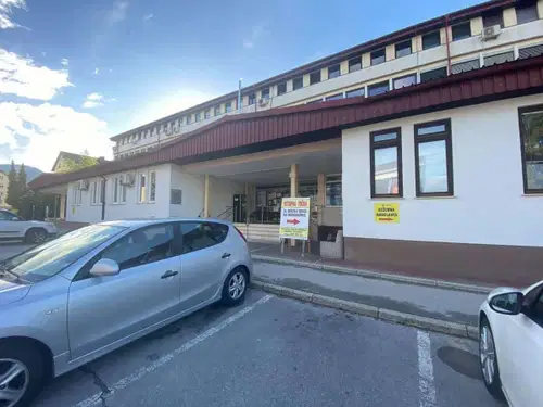 Včeraj na Koroškem več kot 300 novih okužb, največ v Slovenj Gradcu