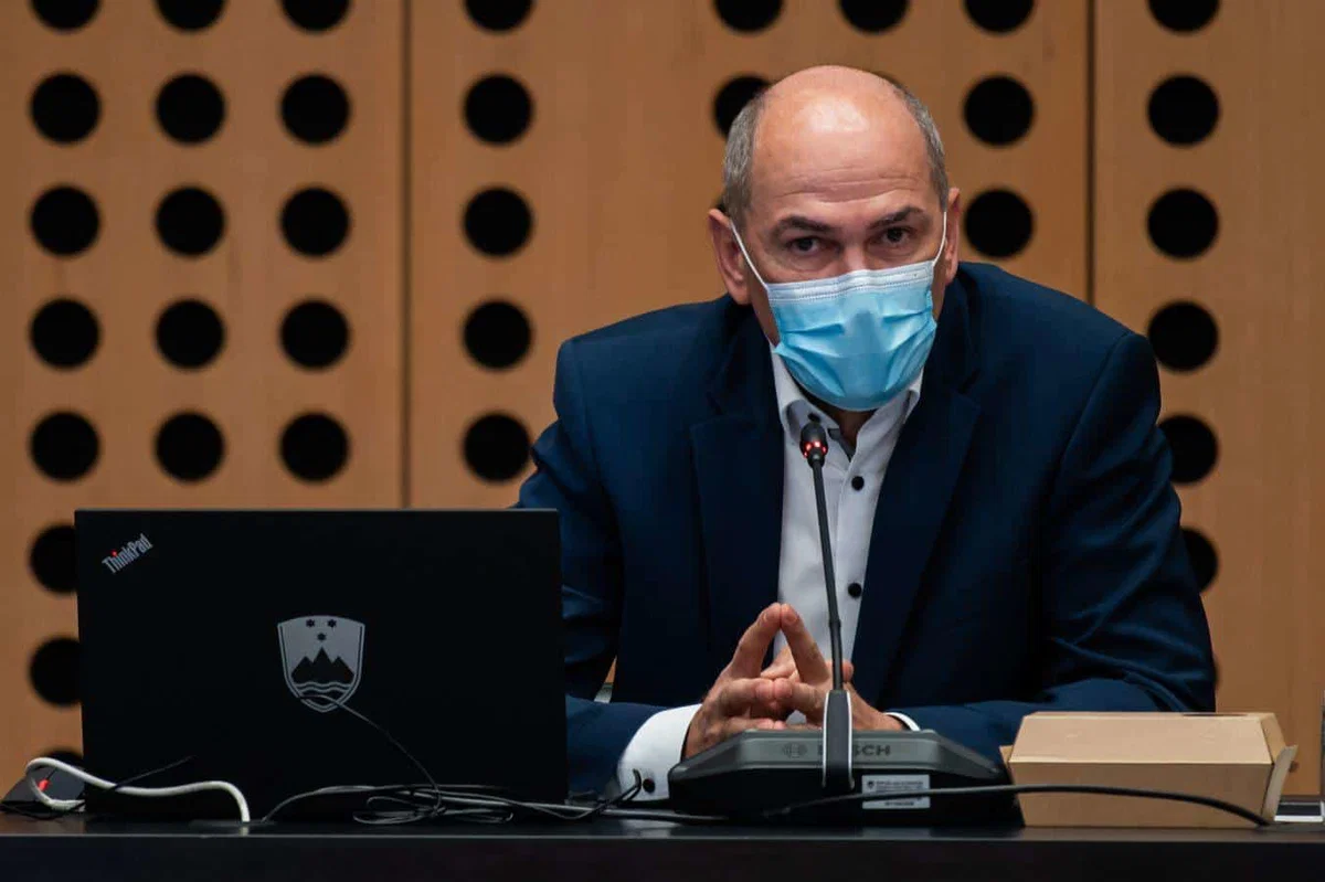 Veselinovič bo na Janševe očitke o umoru odgovoril s tožbo