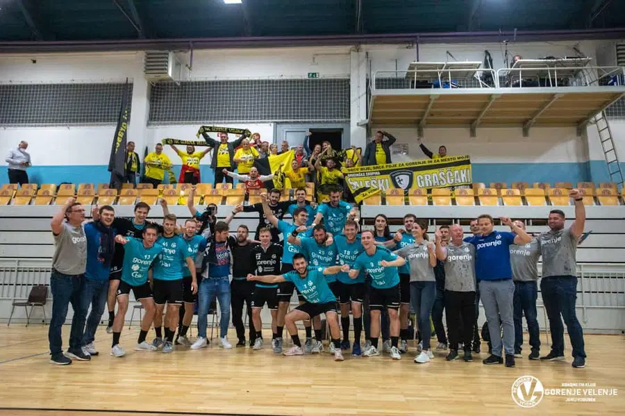 Velenjski rokometaši po osmih letih ponovno na državnem prestolu