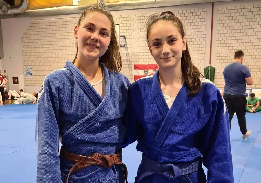 Jevgenija Gajić in Klara Brodej do 9. mesta na evropskem pokalu