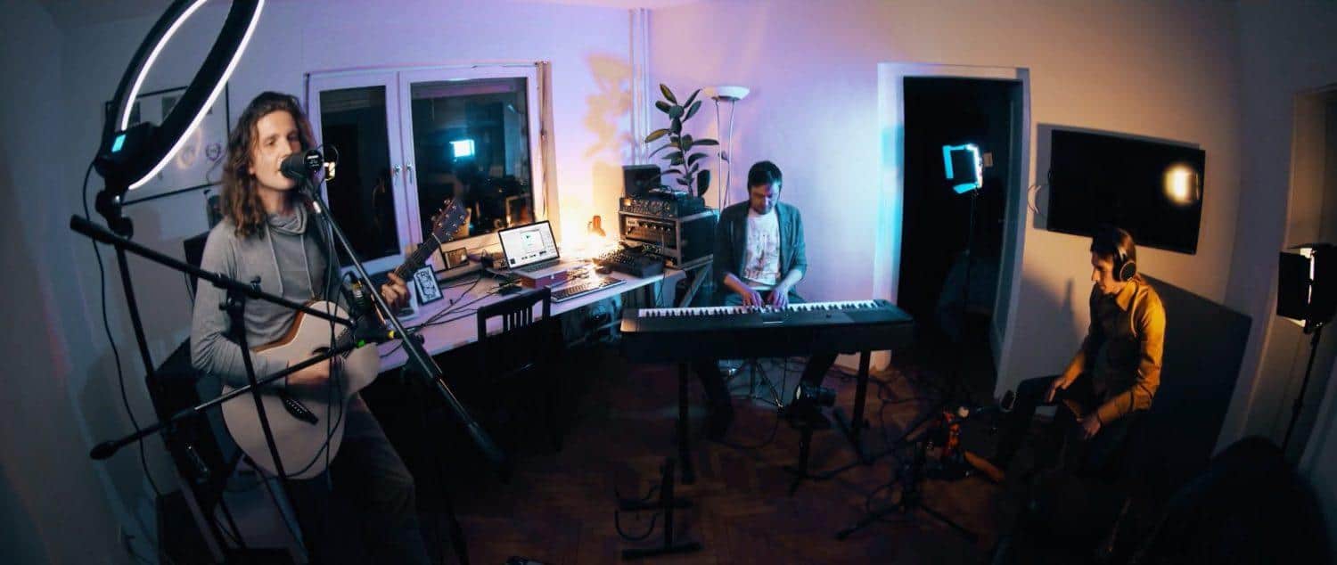 Slovenjgraški ZircuS s predrugačeno verzijo vesoljske popevke