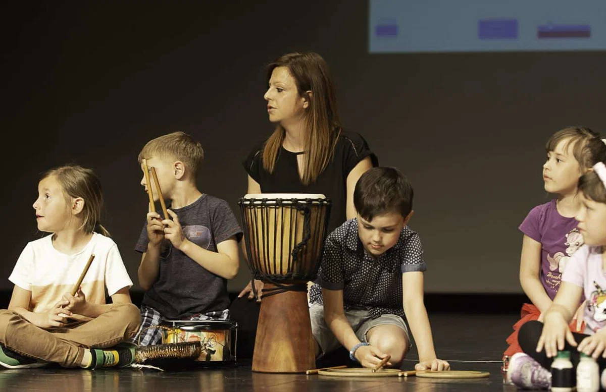 V Mežici je potekala premiera filma, ki so ga ustvarili otroci iz mežiškega vrtca (FOTO)