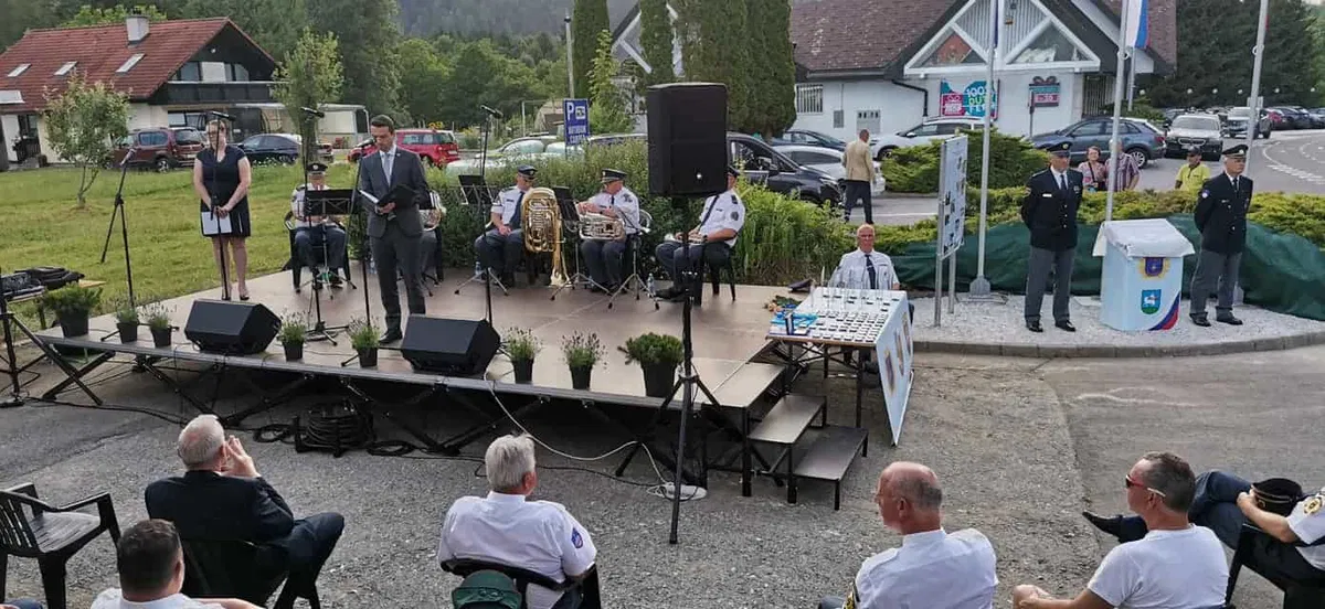 Na Viču so se spomnili dogodkov pred tremi desetletji. Tonin: Na Koroškem ste vedno, ko je bilo potrebno, branili našo državo in ozemlje