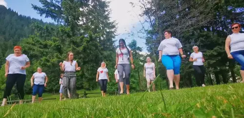Tako prisrčen video so posneli uporabniki in zaposleni CUDV Črna ter DC Ravne (VIDEO)