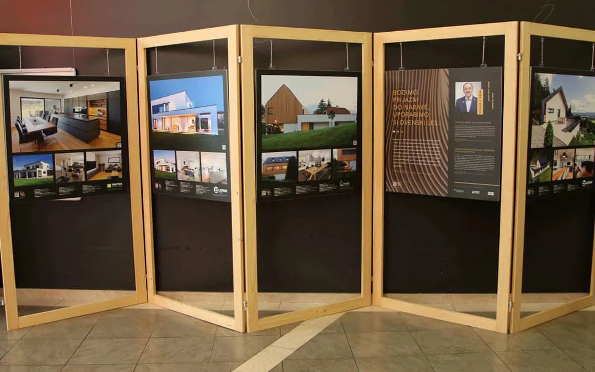 Razstava SLOWOODLIFE - Bivanje z lesom 2021