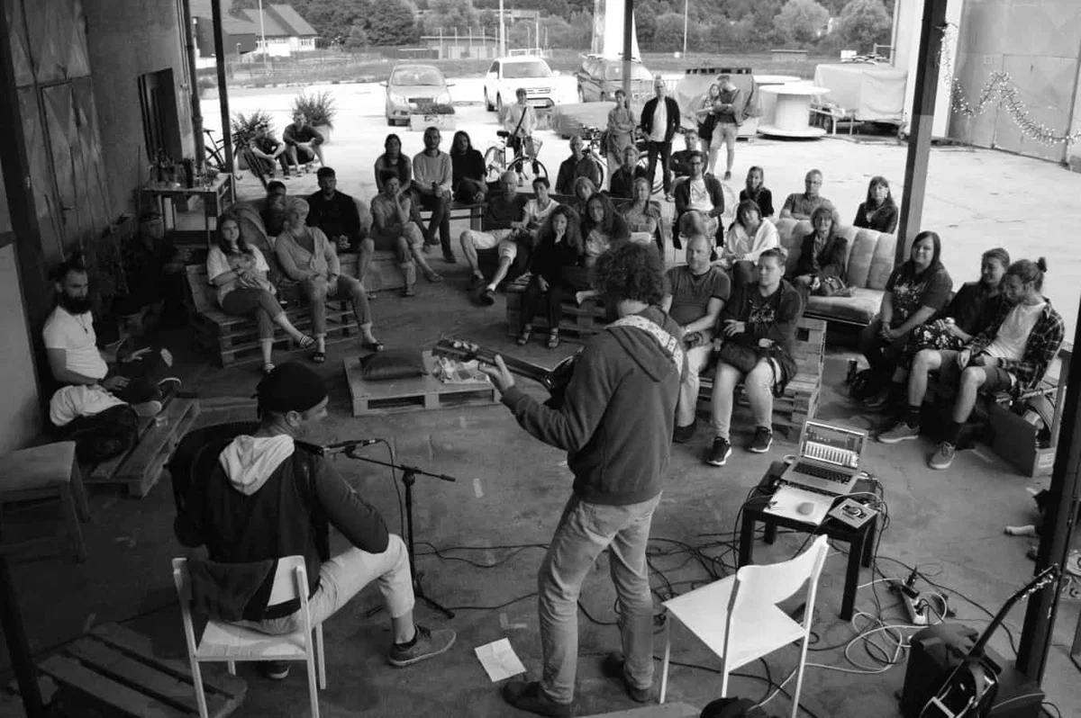 Glasbena poslastica z Borutom in Andrejem