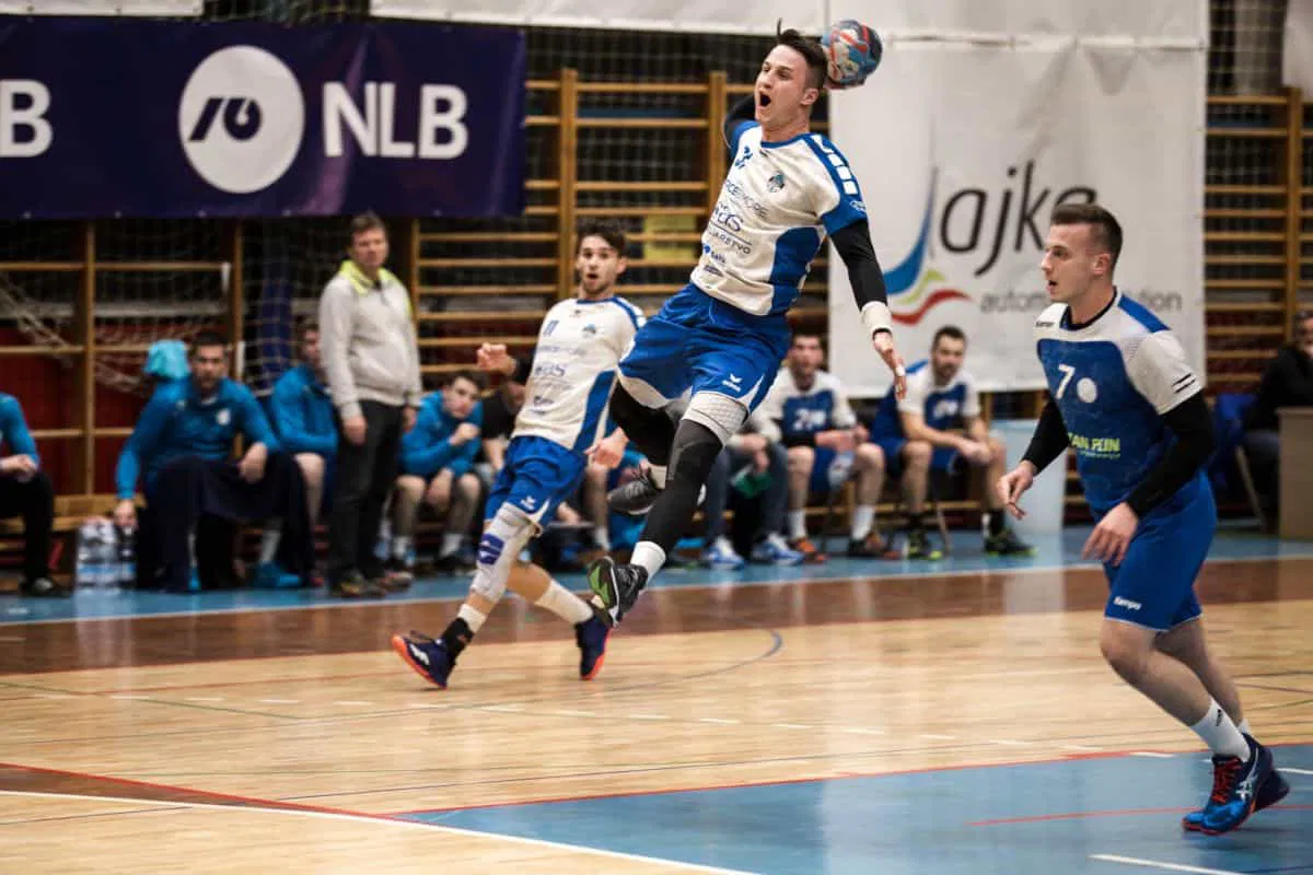 Rokometaši Sviša Ivančne Gorice so v 5. krogu lige NLB v gosteh premagali Slovenj Gradec