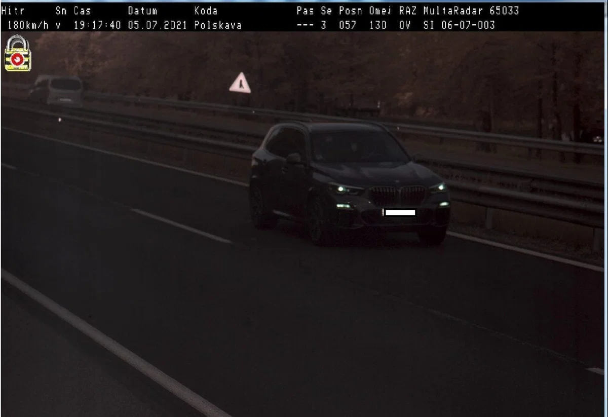 Voznik na štajerski avtocesti krepko prehiter pri treh zaporednih meritvah