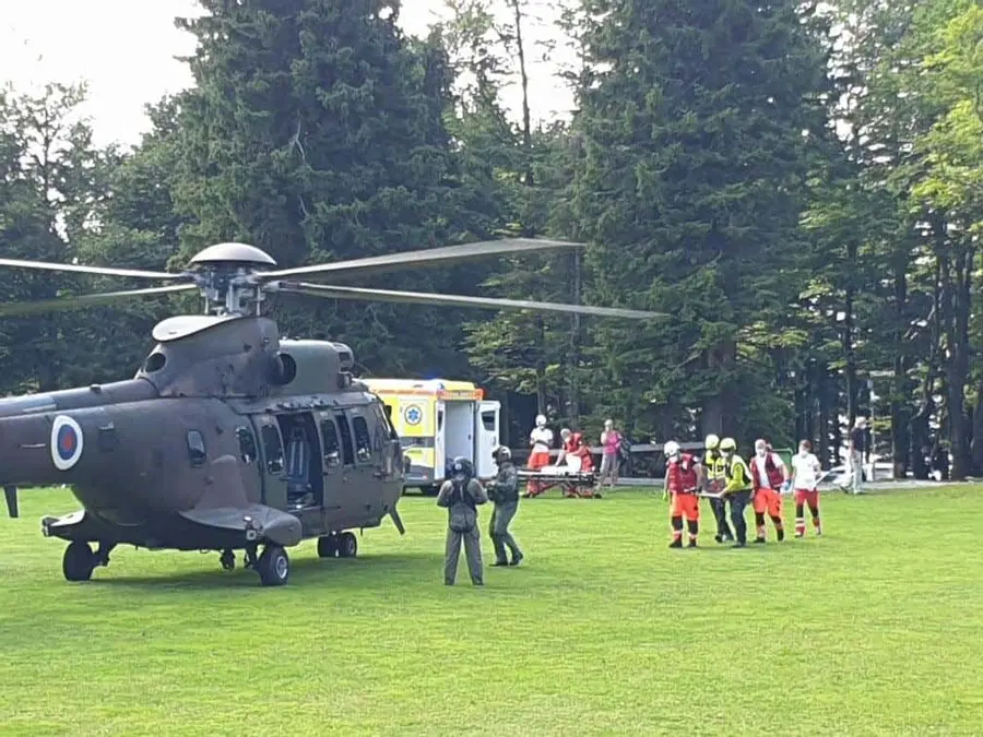 Na Kopah pohodniku zastalo srce, prepeljali so ga v UKC Maribor