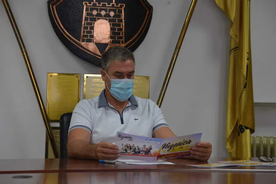 V petek otvoritev 27. Vuzeniških dnevov z Nušo Derenda in Dejanom Dogaja ter odprtjem razstave kipov Janka Dolenca