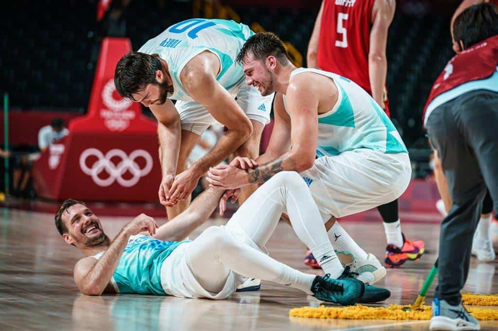 Slovenija boj za košarkarsko kolajno začenja proti Francozom