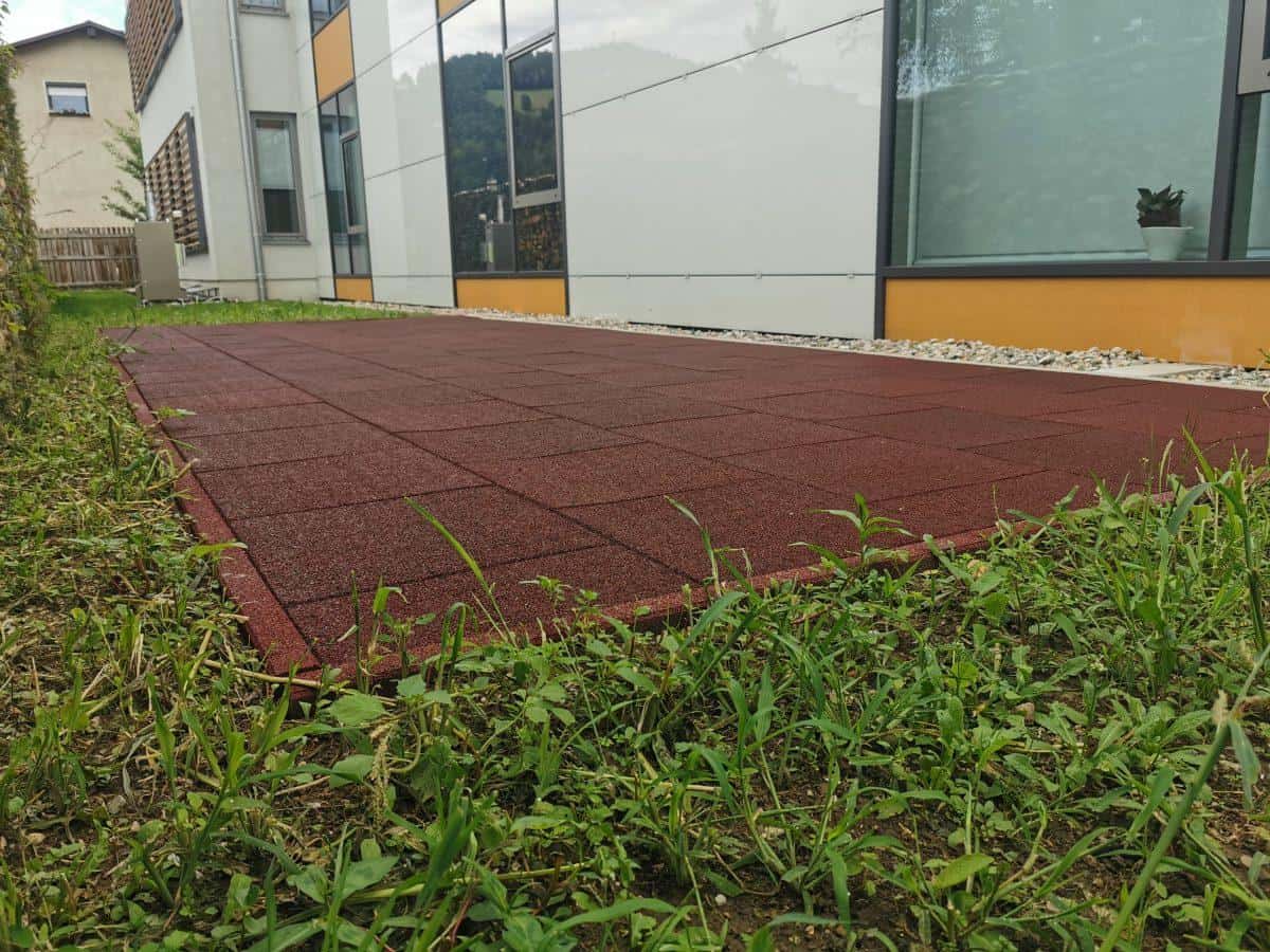 Na Glasbeni šoli Slovenj Gradec uredili učilnico na prostem (FOTO)