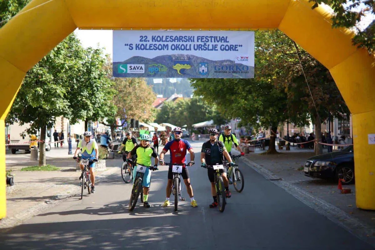 Na slovenjgraški prireditvi S kolesom okrog Uršlje gore sodeluje več kot 120 kolesarjev. Obeta se tudi pestro dogajanje za najmlajše in zabava z ansamblom Škorpijoni