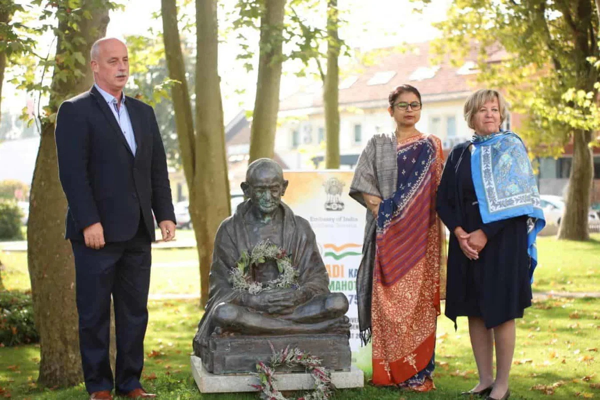 V Slovenj Gradcu s slovesnostjo počastili Gandhijev rojstni dan (VIDEO in FOTO)