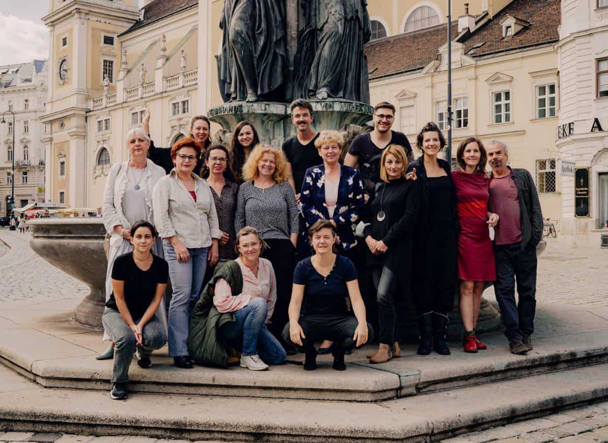 Mendarodni projekt Demokracija & lutkarstvo / Democracy & Puppetry se razvija tudi na Ravnah na Koroškem