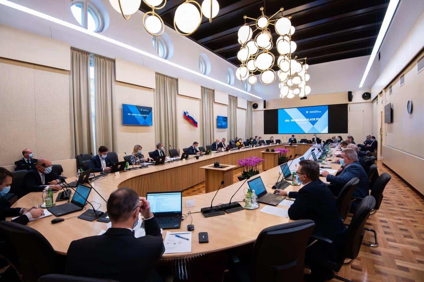 Vlada za generalnega direktorja Fursa imenovala Ivana Simiča