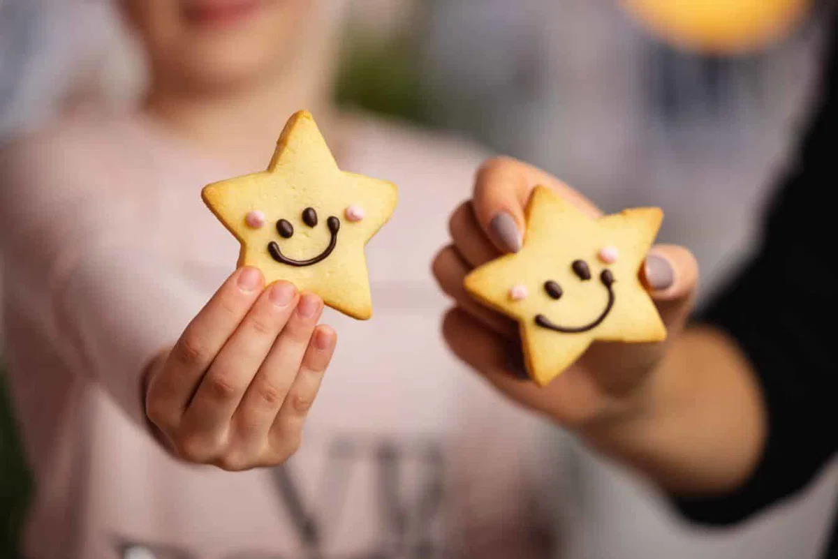 Podarite HOFERjeve Nasmeškotke in pričarajte tri nasmehe hkrati