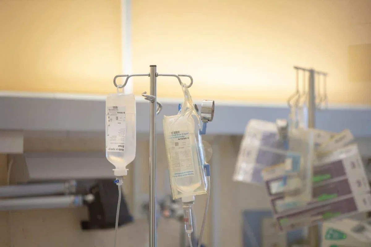 V sredo na Koroškem 80 novih okužb, v SB Slovenj Gradec zdravijo manj covidnih bolnikov