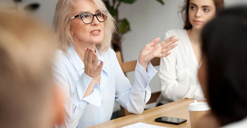 Izkušnje in zrelost - naučite se jih tržiti!