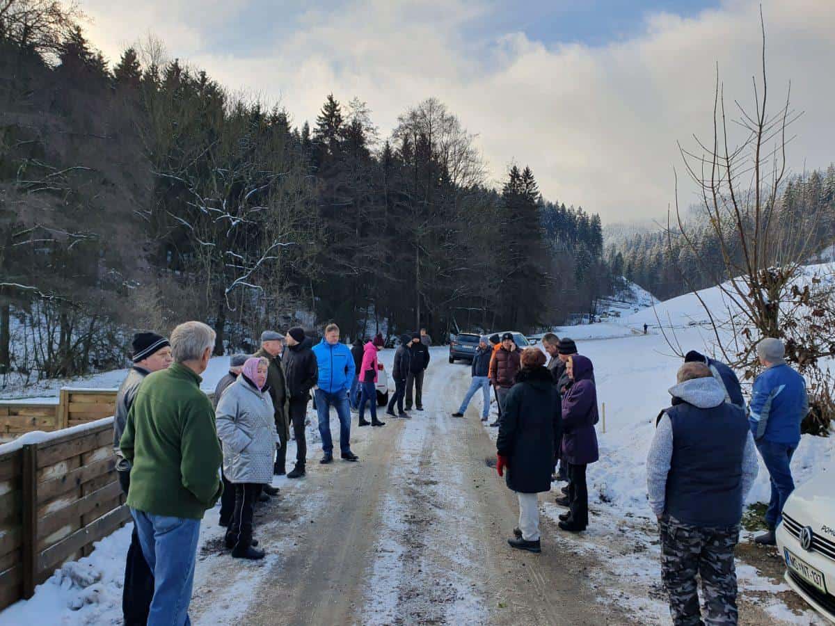 V Slovenj Gradcu razpravljali o ureditvi transportne poti na območju gradbišča hitre ceste (FOTO)