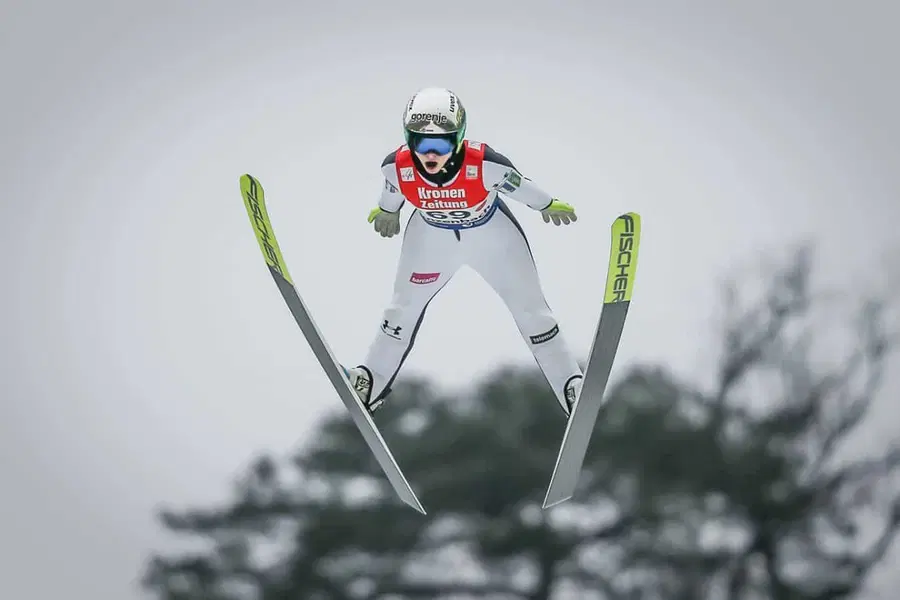 Bogatajeva do prve zmage v svetovnem pokalu, Križnarjeva druga