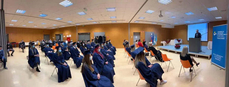 V Slovenj Gradcu podelili diplome diplomantkam in diplomantom Fakultete za zdravstvene in socialne vede