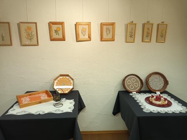 V Dravogradu na ogled razstava klekljanih čipk (FOTO)