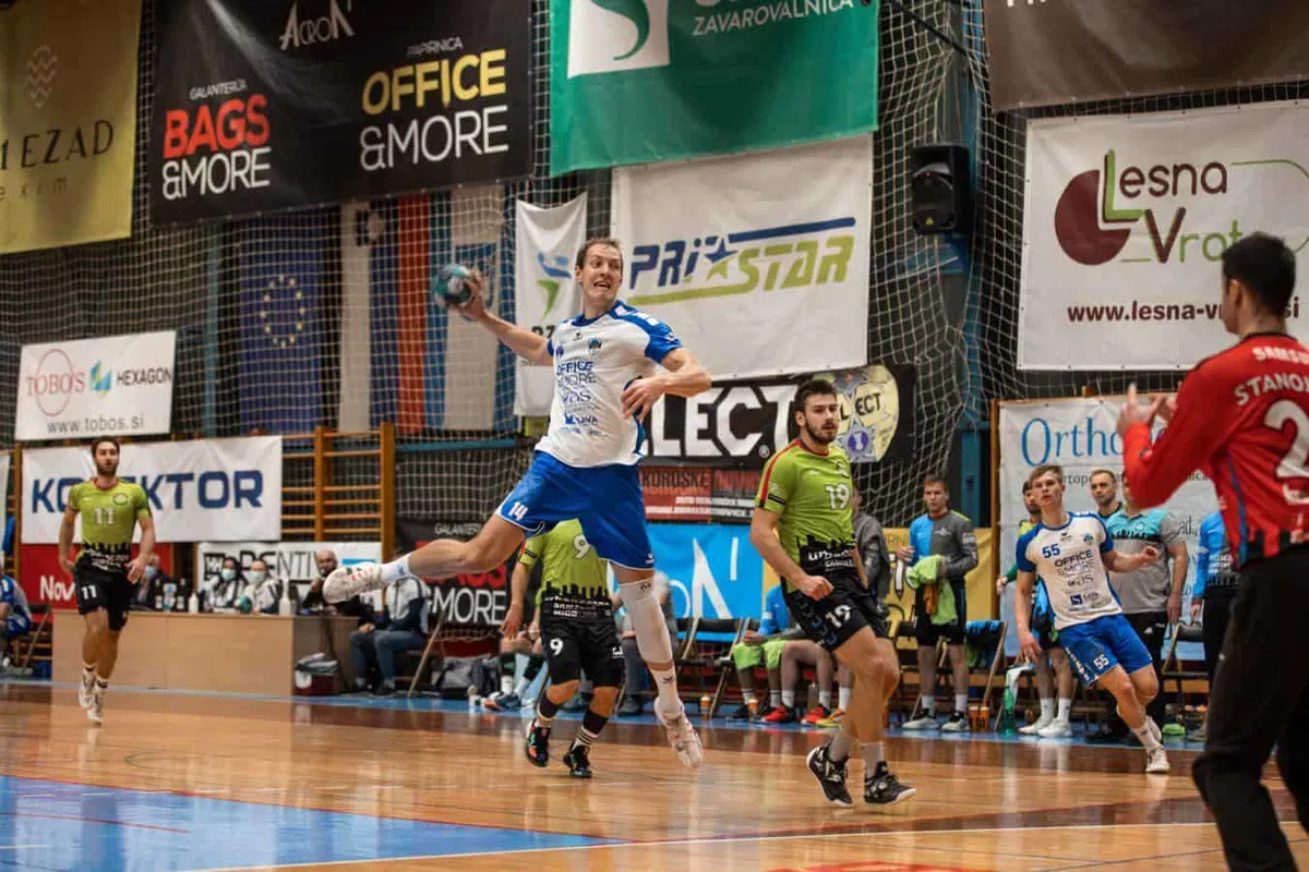 V dvoboju čvrstih obramb je imelo srečno roko domače moštvo Slovenj Gradca