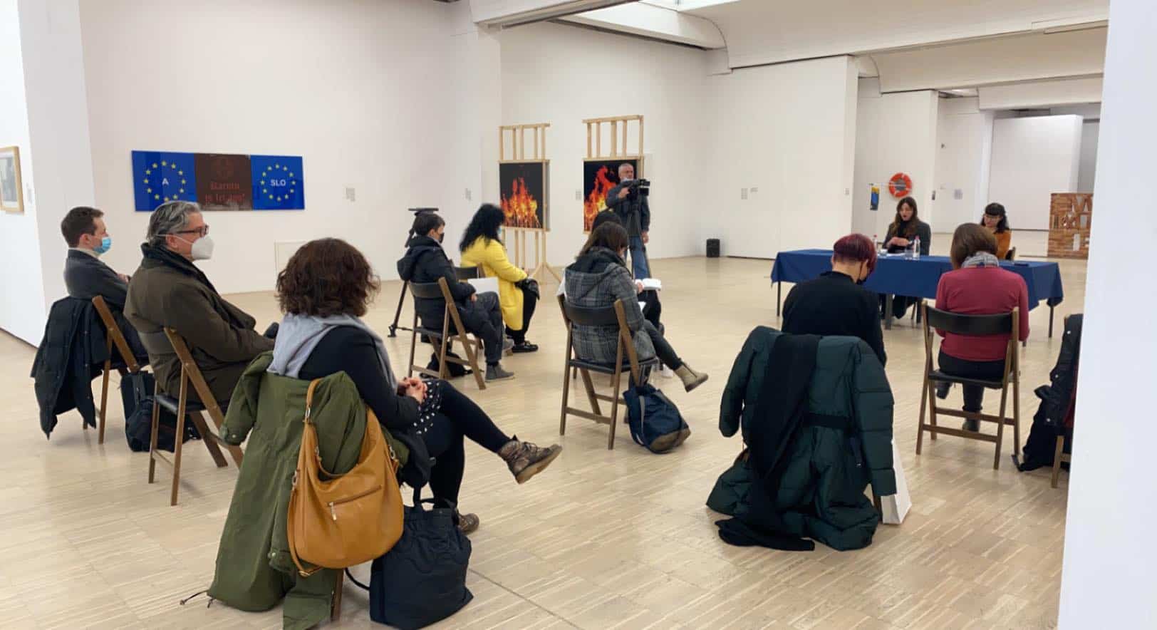 Razstava Onkraj meja želi spodbuditi k razmišljanju in senzibilnosti